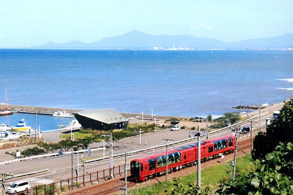 Setsugekka train